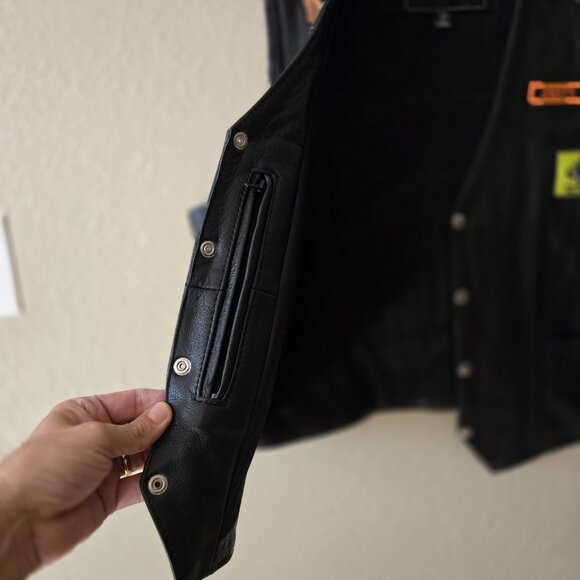 UNIK Leather Apparel - Picture 2 of 4